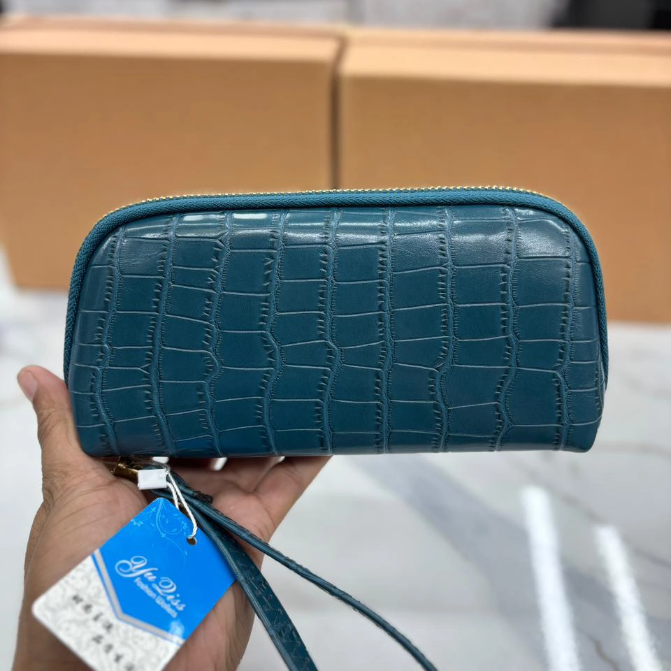 You Kiss Fashion Hand Wallet